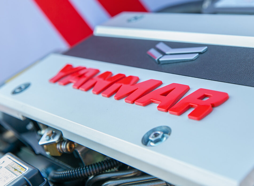 Al momento stai visualizzando YANMAR introduce il nuovo sistema trim ZT: più affidabilità e controllo per gli sterndrive ZT370